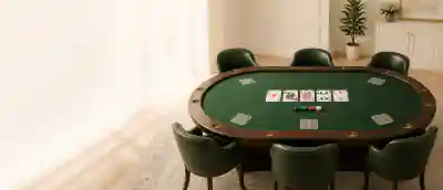 Texas Hold'em board and pieces
